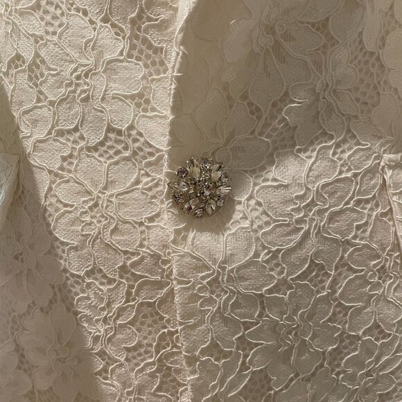 Nova Luxe Melanie Lace Pant Suit - Picture 3 of 9